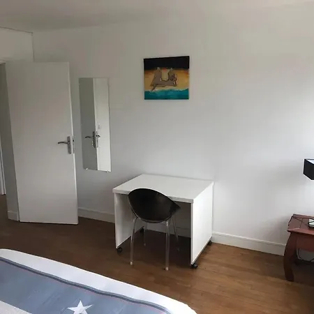 Maison Charmante En Centre-ville De Valognes, Pour 10 Pers Сasa de vacaciones Valognes