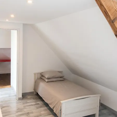 Maison Charmante En Centre-ville De Valognes, Pour 10 Pers Сasa de vacaciones Valognes